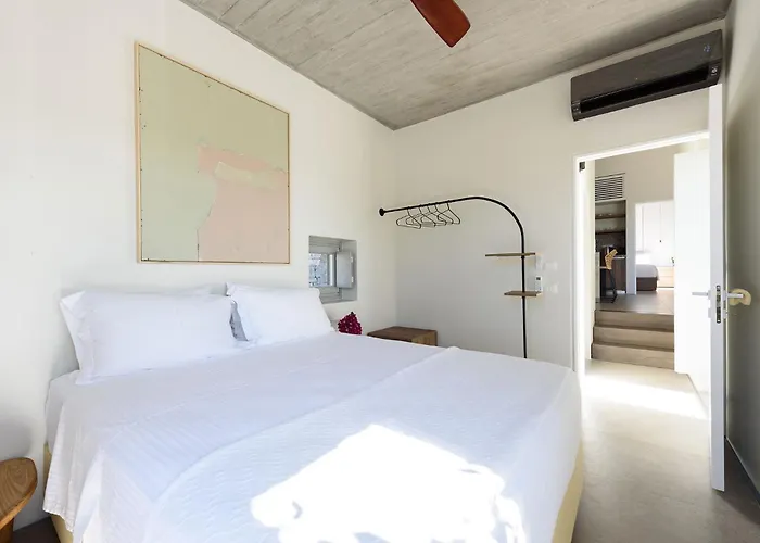 Malva Nyaraló Hriszí Aktí